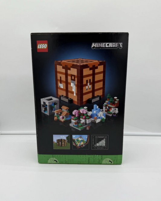 LEGO Minecraft the Crafting Table, Collectible Video Game Building Set BRAND NEW